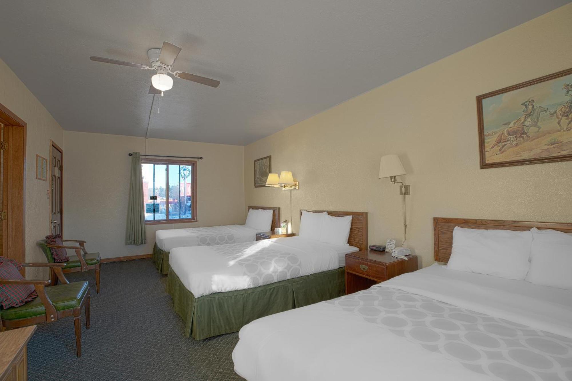 Love Hotels Silver Street By Oyo At Hurley Wi Exterior foto